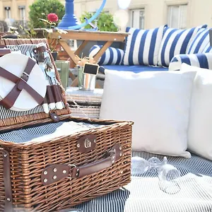 https://van-goghs-apartment-montmartre.fr-paris.fr